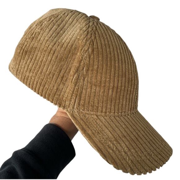 Zara Tan Corduroy Cap - Picture 1 of 5